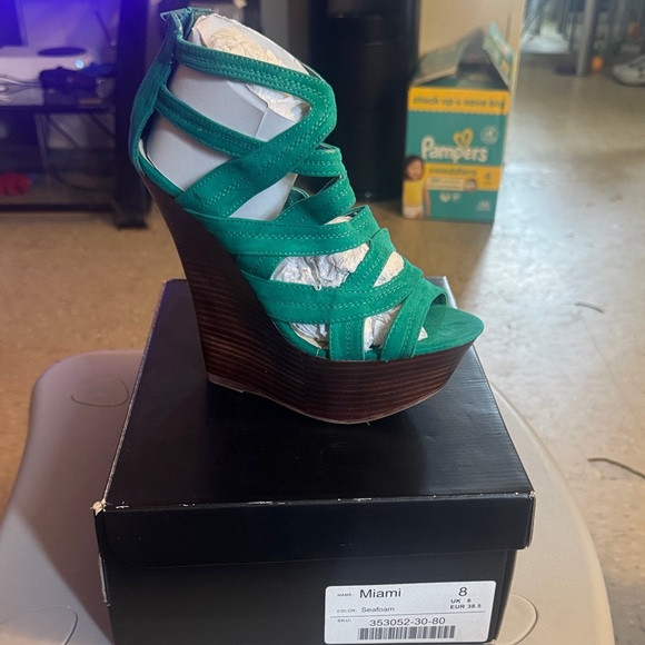 Soda Green Strappy Wedge Sandals - Picture 1 of 3